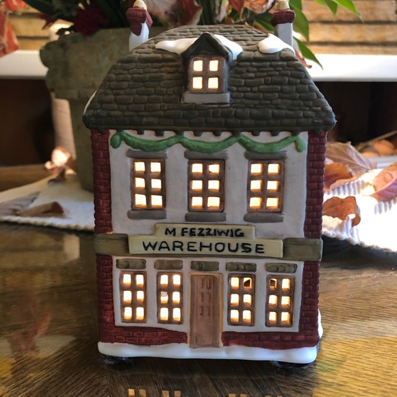 Department 56 Other - SOLD Retired Dept 56 M Fezzwig Christmas Carol